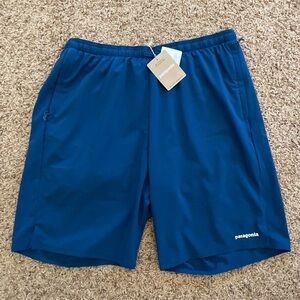 NWT PATAGONIA men's multi trails 8" shorts in lagom blue Size Small